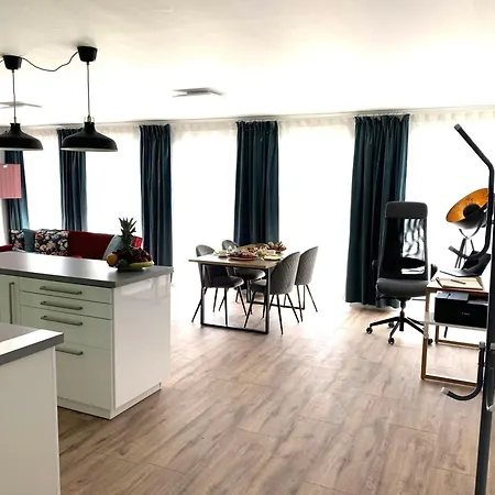 Eifel24, Homeoffice Mit Terrasse * Schwirzheim